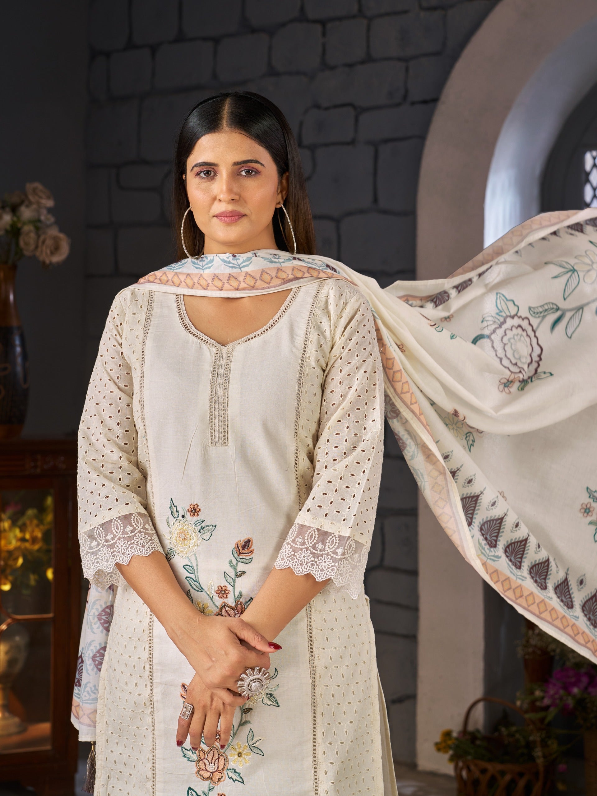 DESIGNER COTTON KURTI PANT DUPATTA SET BY TEXOFAB