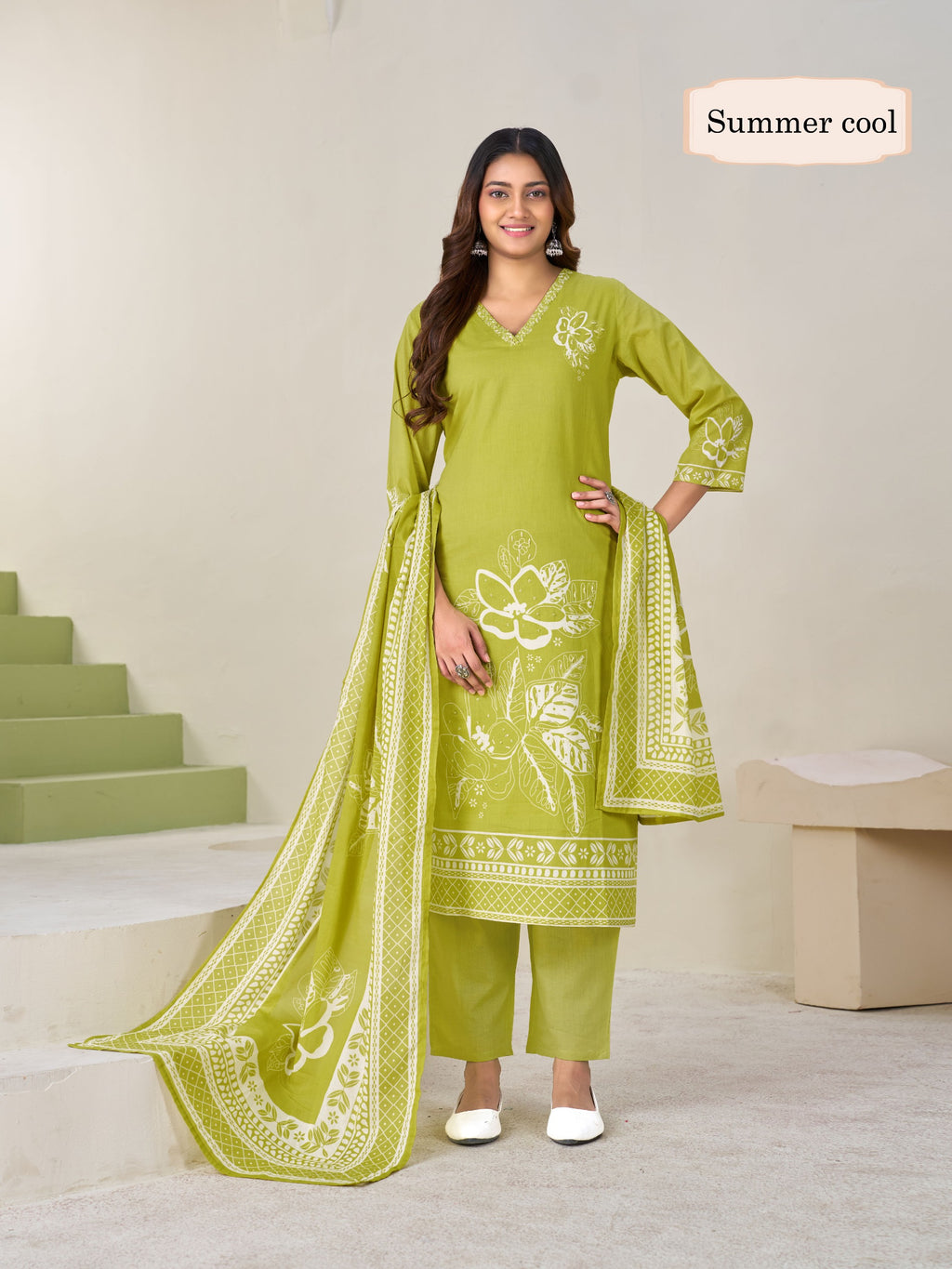 Stunning Collection ! summer cool  3-Piece  kurti pant dupatta Straight  cotton Concept
